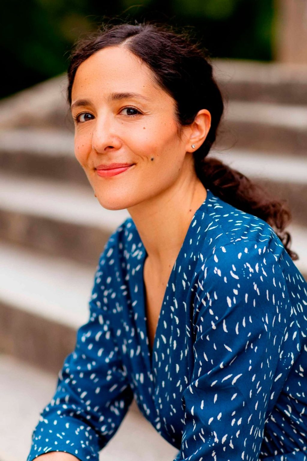 Portrait professionnel de Judith Raffy, avocate en droit du dommage corporel à Bordeaux